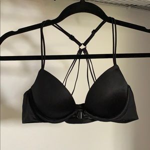 Victoria’s Secret 36 A very sexy push-up